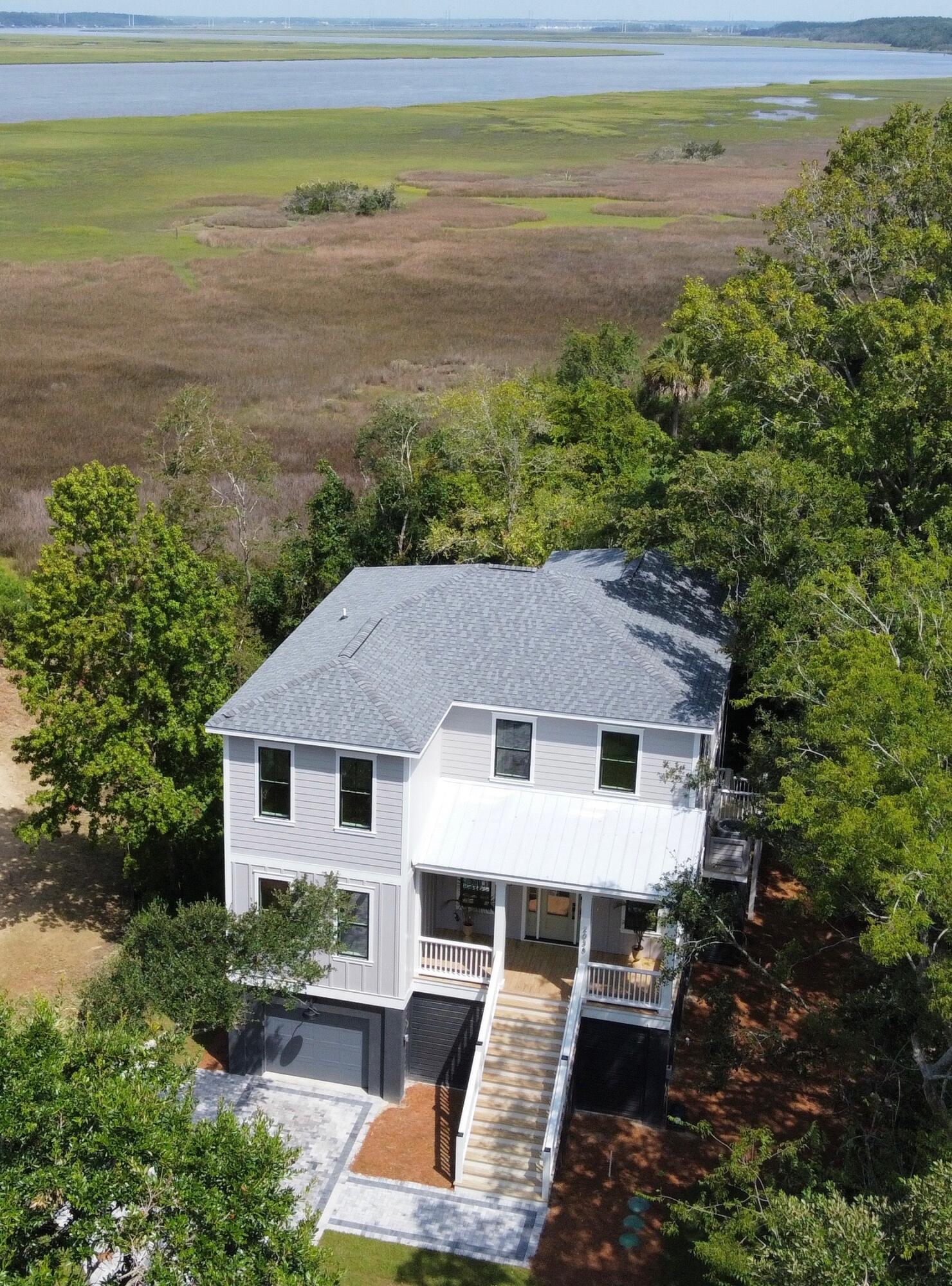 2038 Riverbend Drive