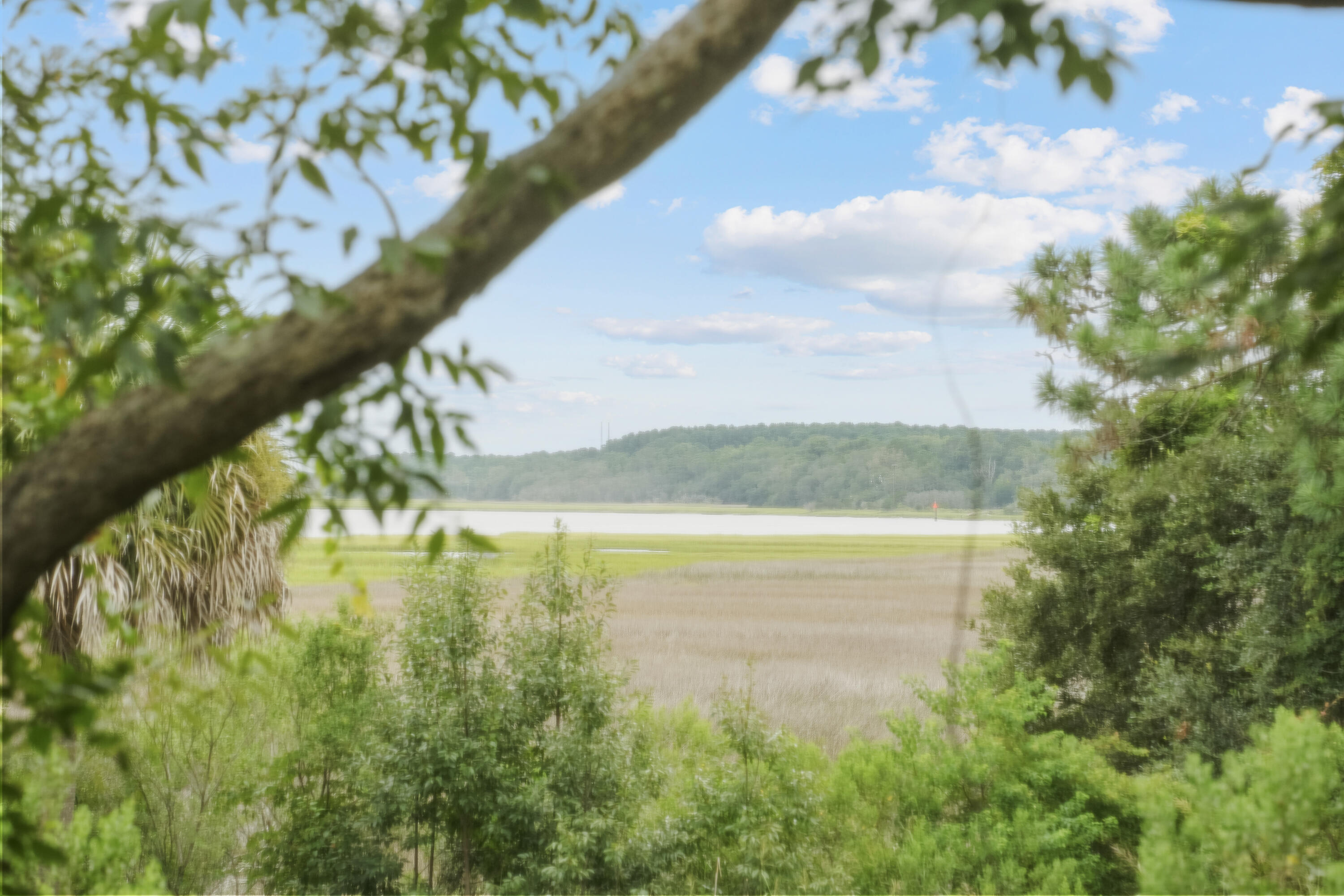 2038 Riverbend Drive