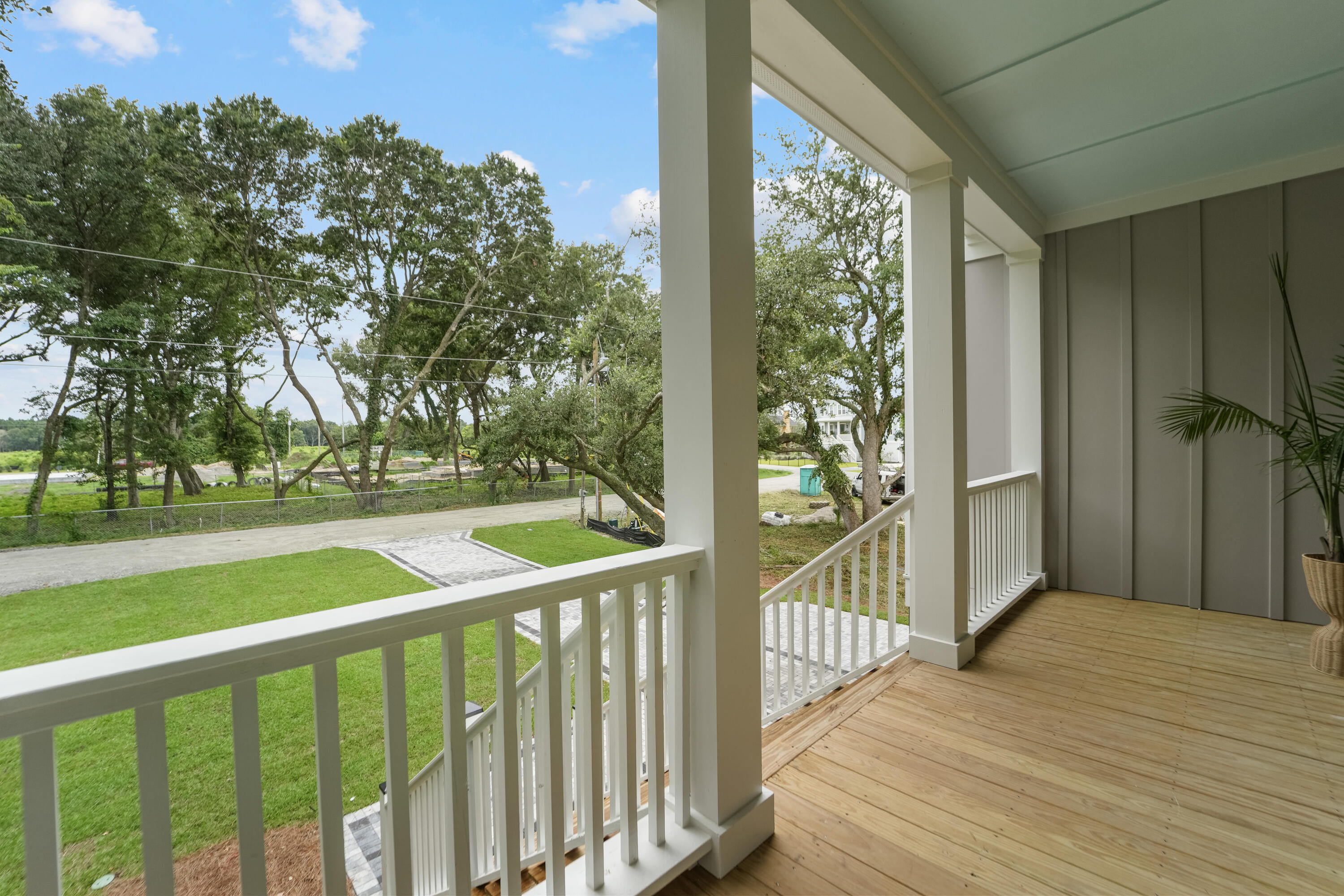 2038 Riverbend Drive