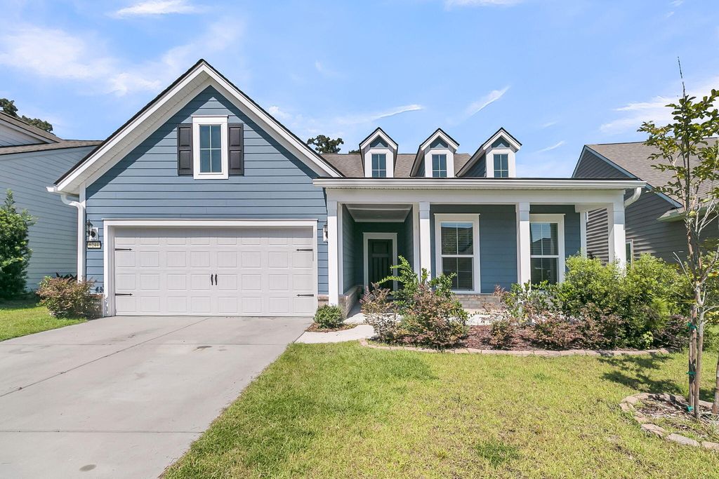 Photo of 6244 Woodsedge Court, Hollywood, SC 29449 (MLS # 25023507)