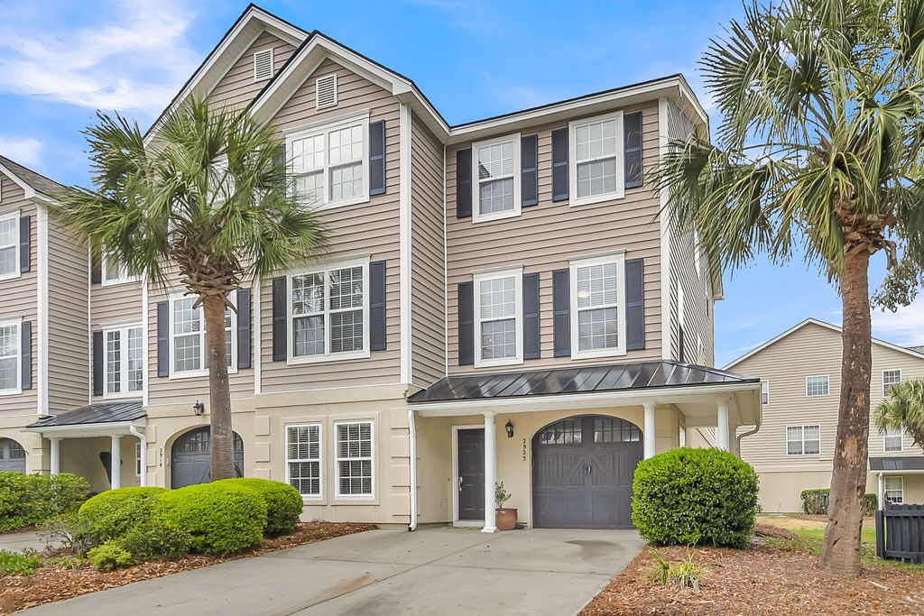 Photo of 2923 Woodland Park Drive, Mount Pleasant, SC 29466 (MLS # 26009570)