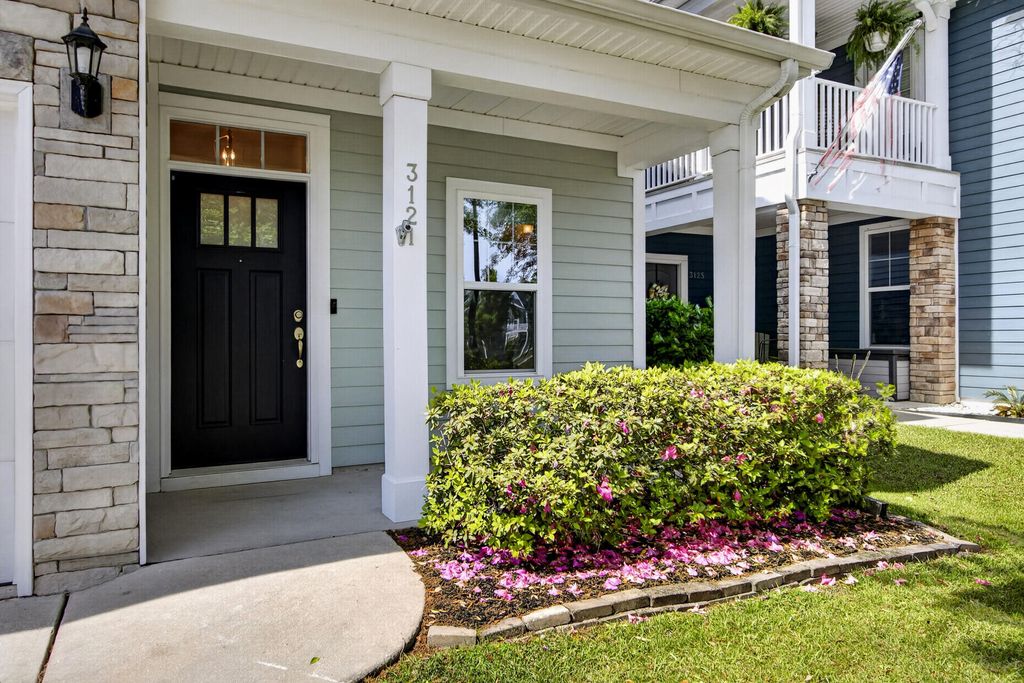 Photo of 3121 Mulan Lane, Charleston, SC 29414 (MLS # 26010104)