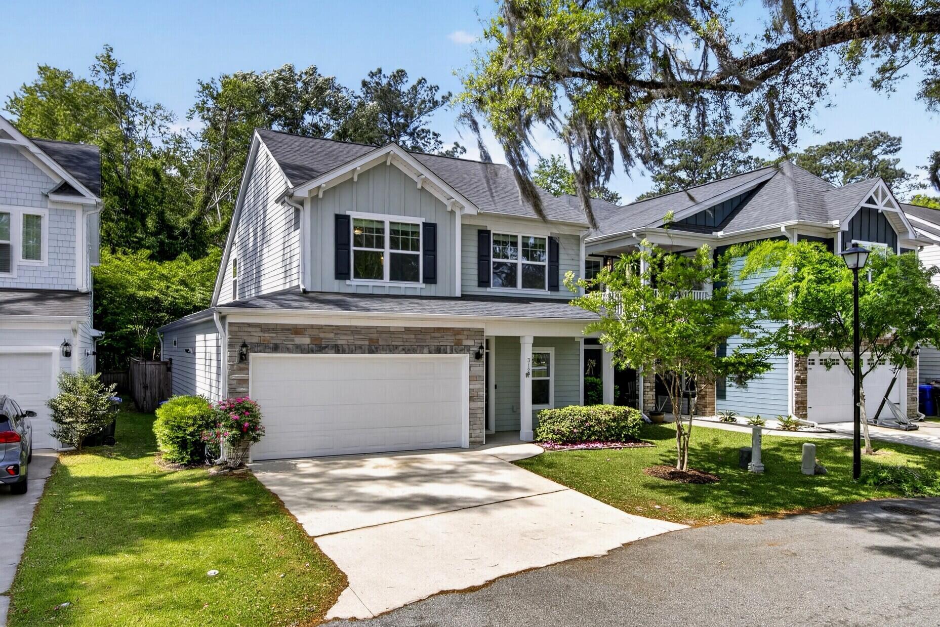 3121 Mulan Lane