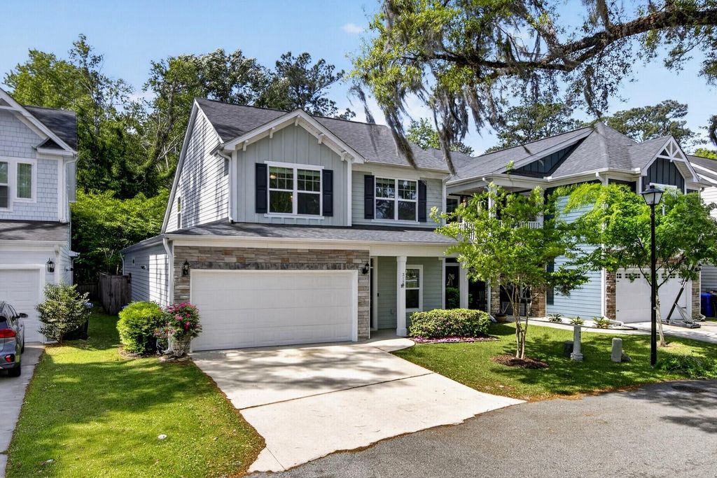 Photo of 3121 Mulan Lane, Charleston, SC 29414 (MLS # 26010104)