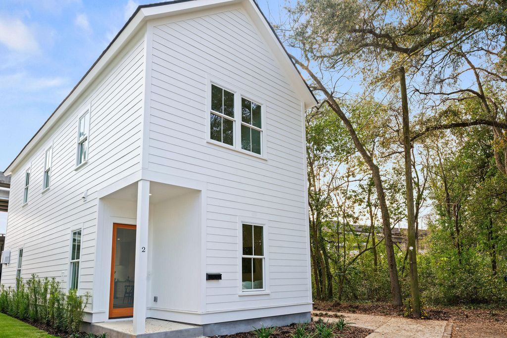 Photo of 2 F Street, Charleston, SC 29403 (MLS # 26007129)