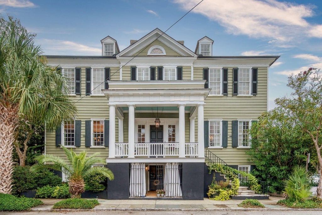 Photo of 128 Bull Street, Charleston, SC 29401 (MLS # 26026691)