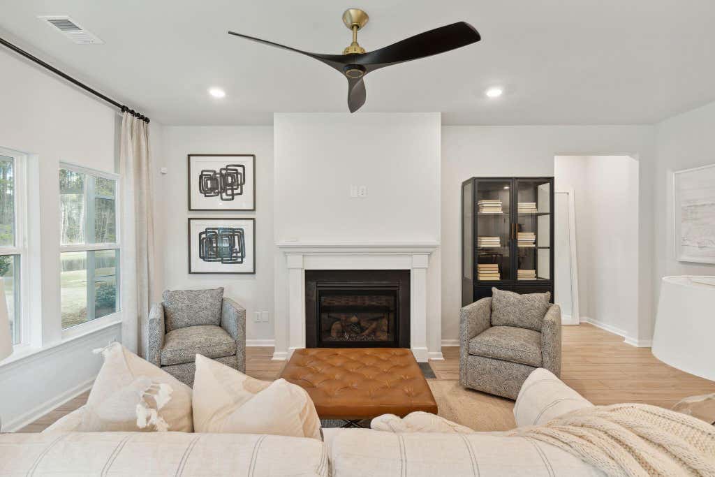 Photo of 155 Ireland Drive, Summerville, SC 29486 (MLS # 26020135)