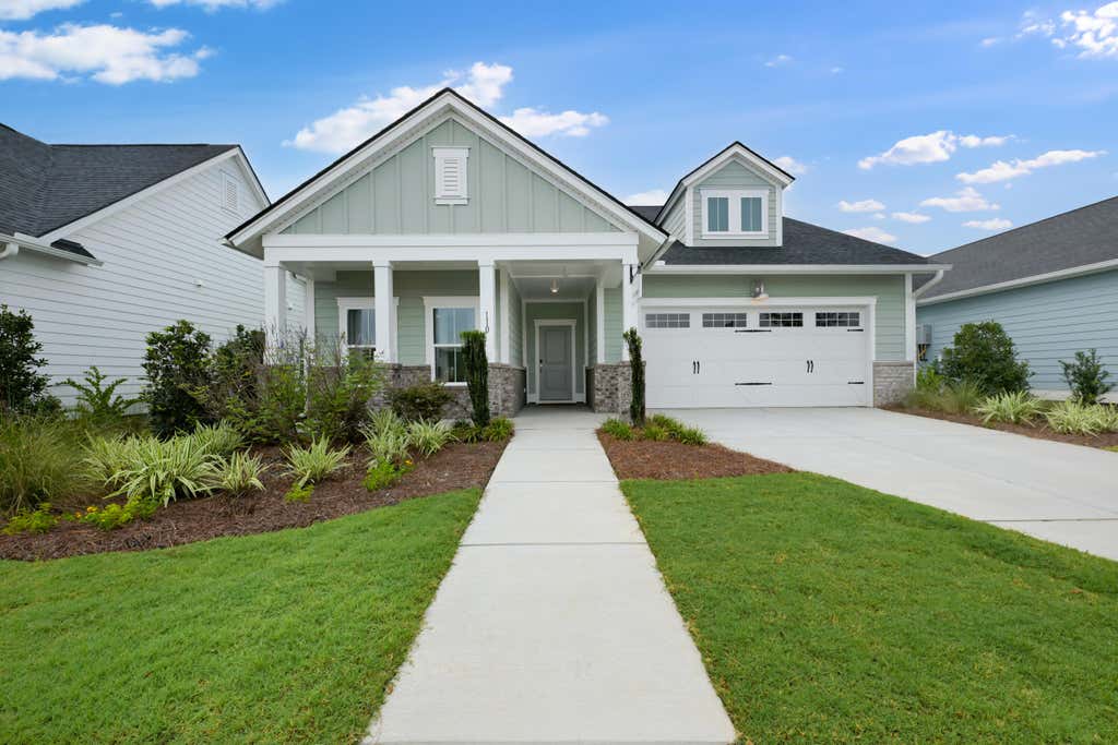 Photo of 155 Ireland Drive, Summerville, SC 29486 (MLS # 26020135)