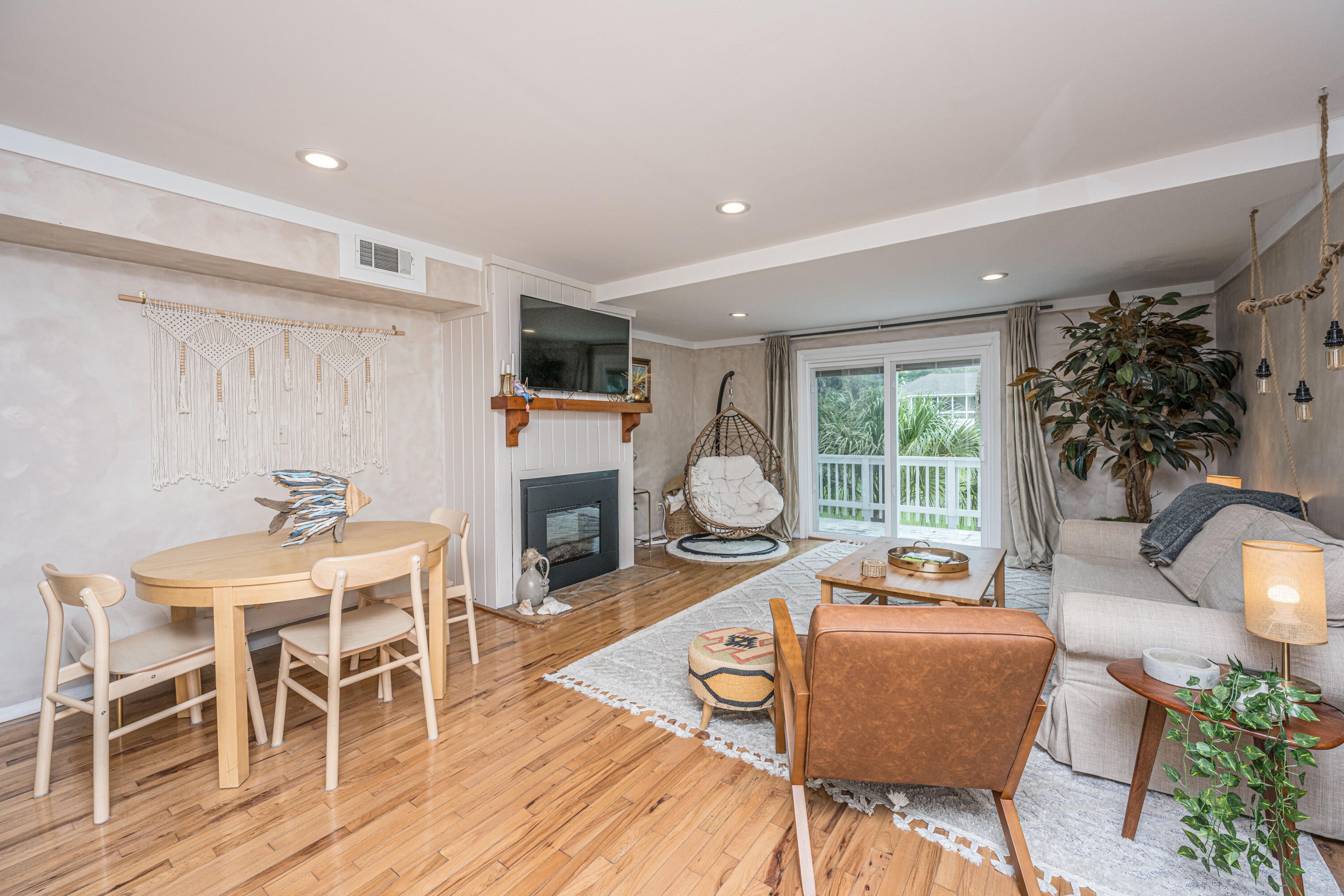 282 Driftwood Lane