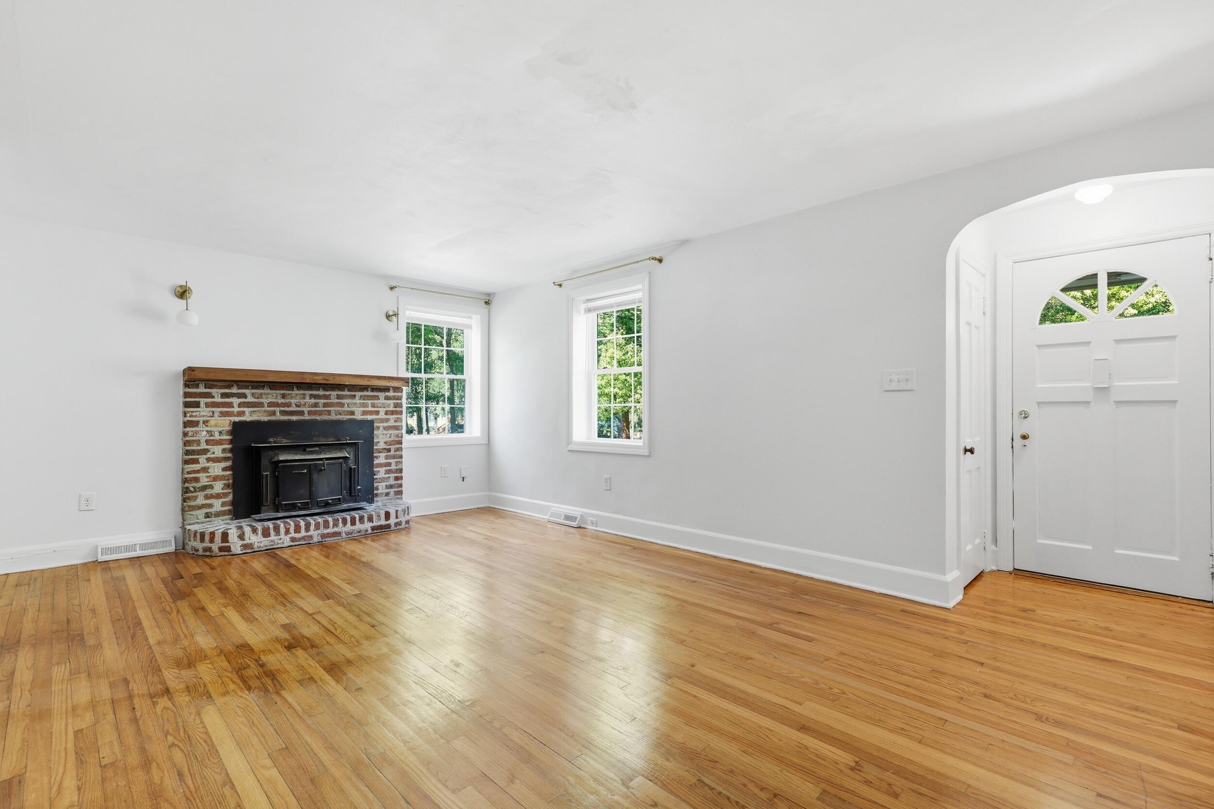 27 Oak Forest Drive