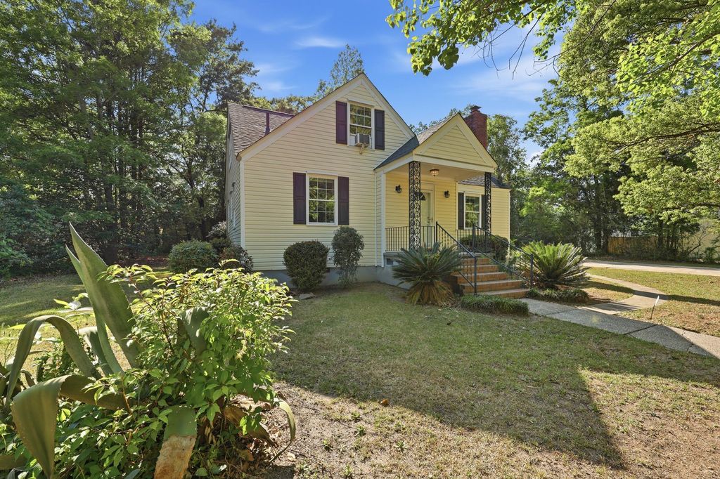 Photo of 27 Oak Forest Drive, Charleston, SC 29407 (MLS # 26011728)