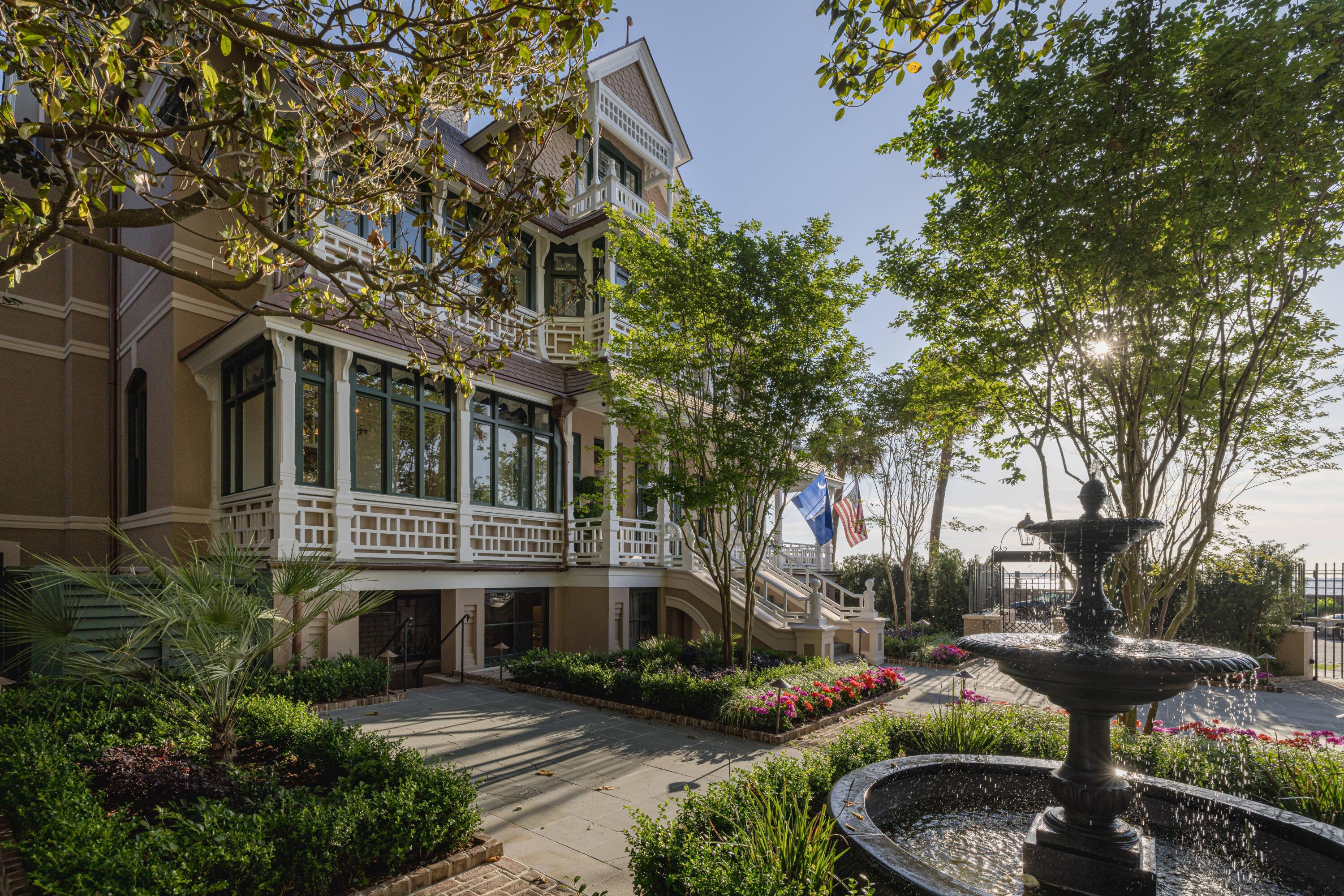 25 East Battery Street