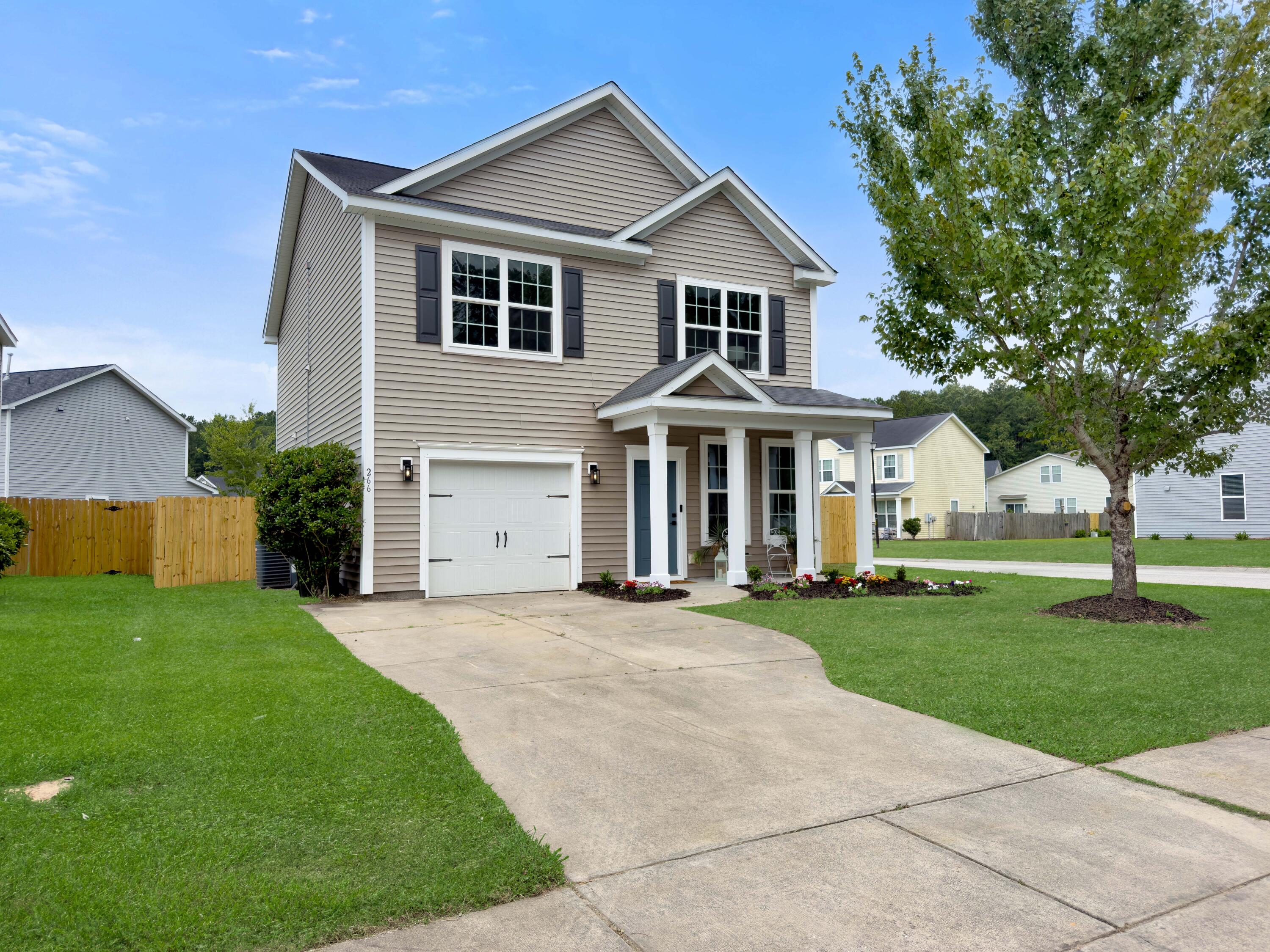 266 Oglethorpe Circle