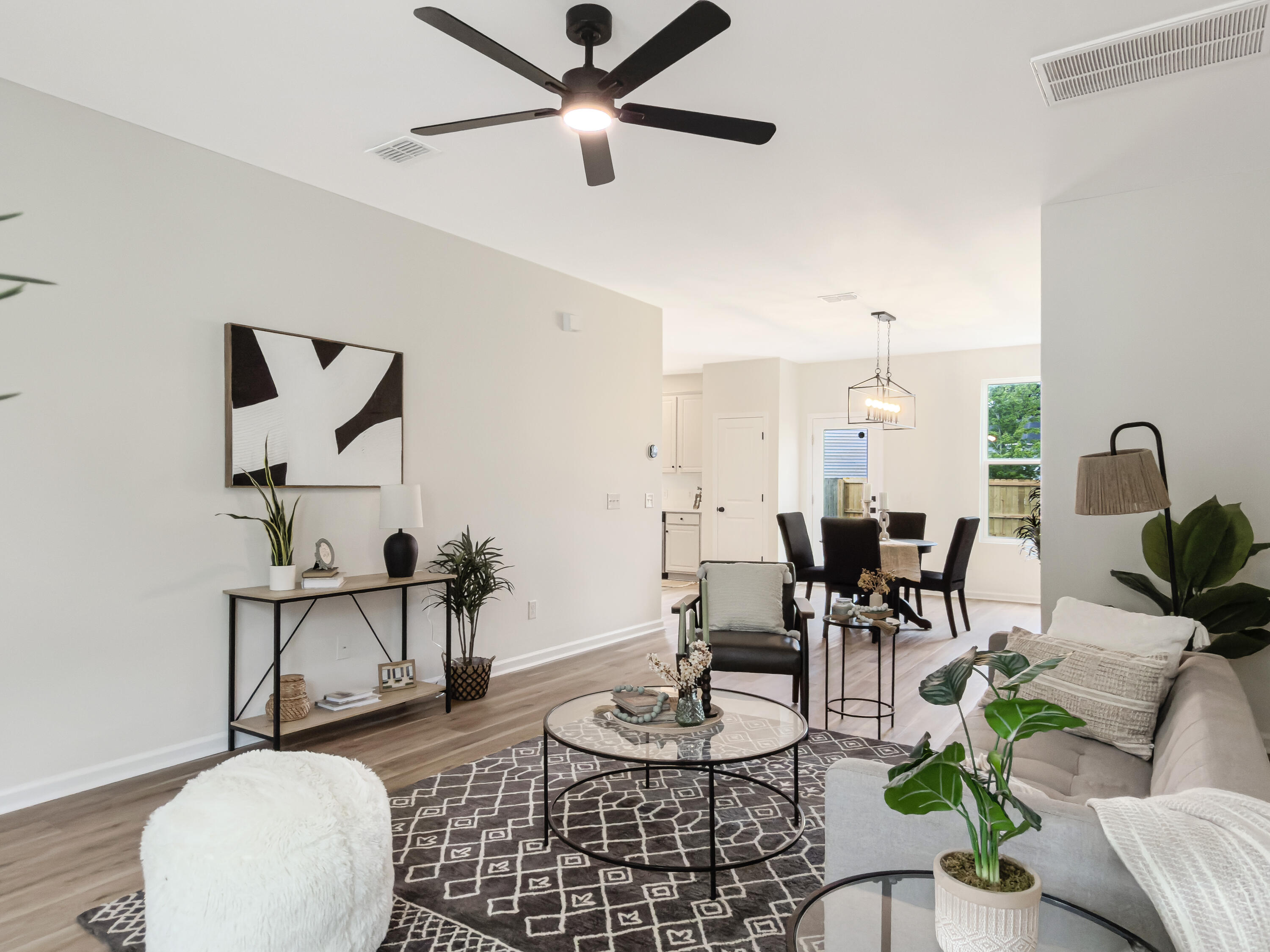 266 Oglethorpe Circle