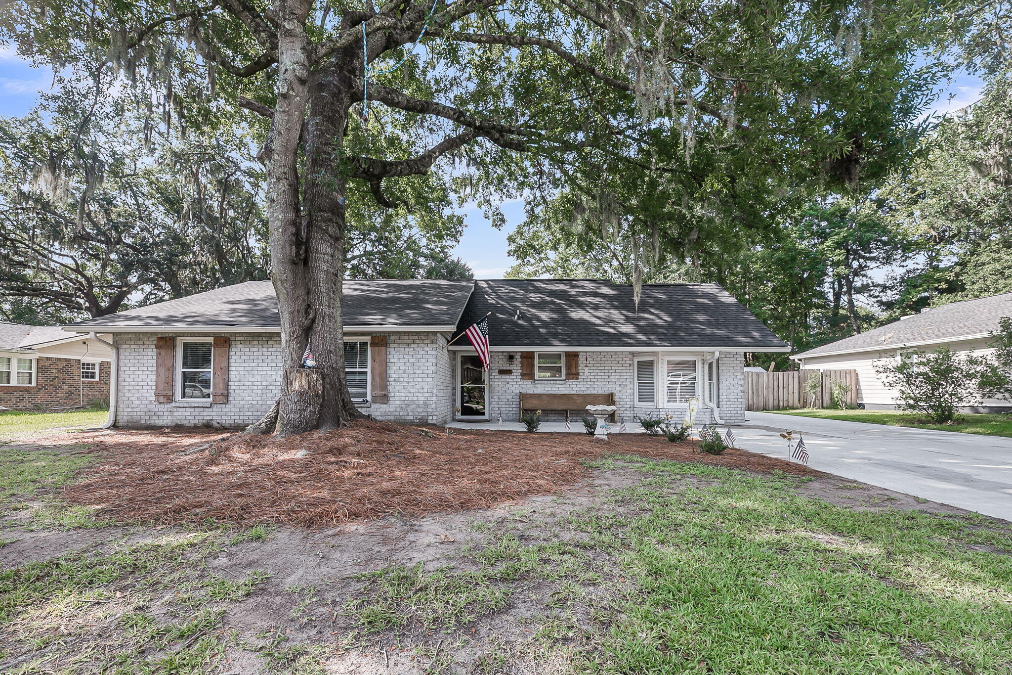 1817 Aylsford Court