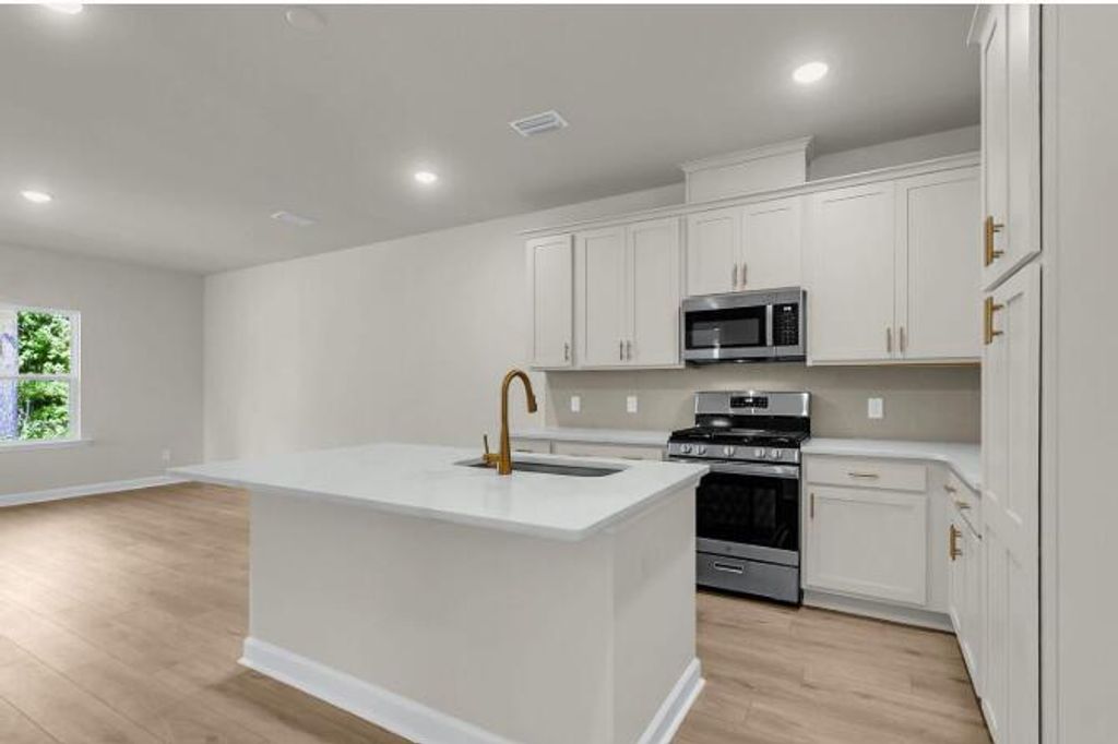 Photo of 5050 Blackberry Lane Lane, Ravenel, SC 29470 (MLS # 25031021)