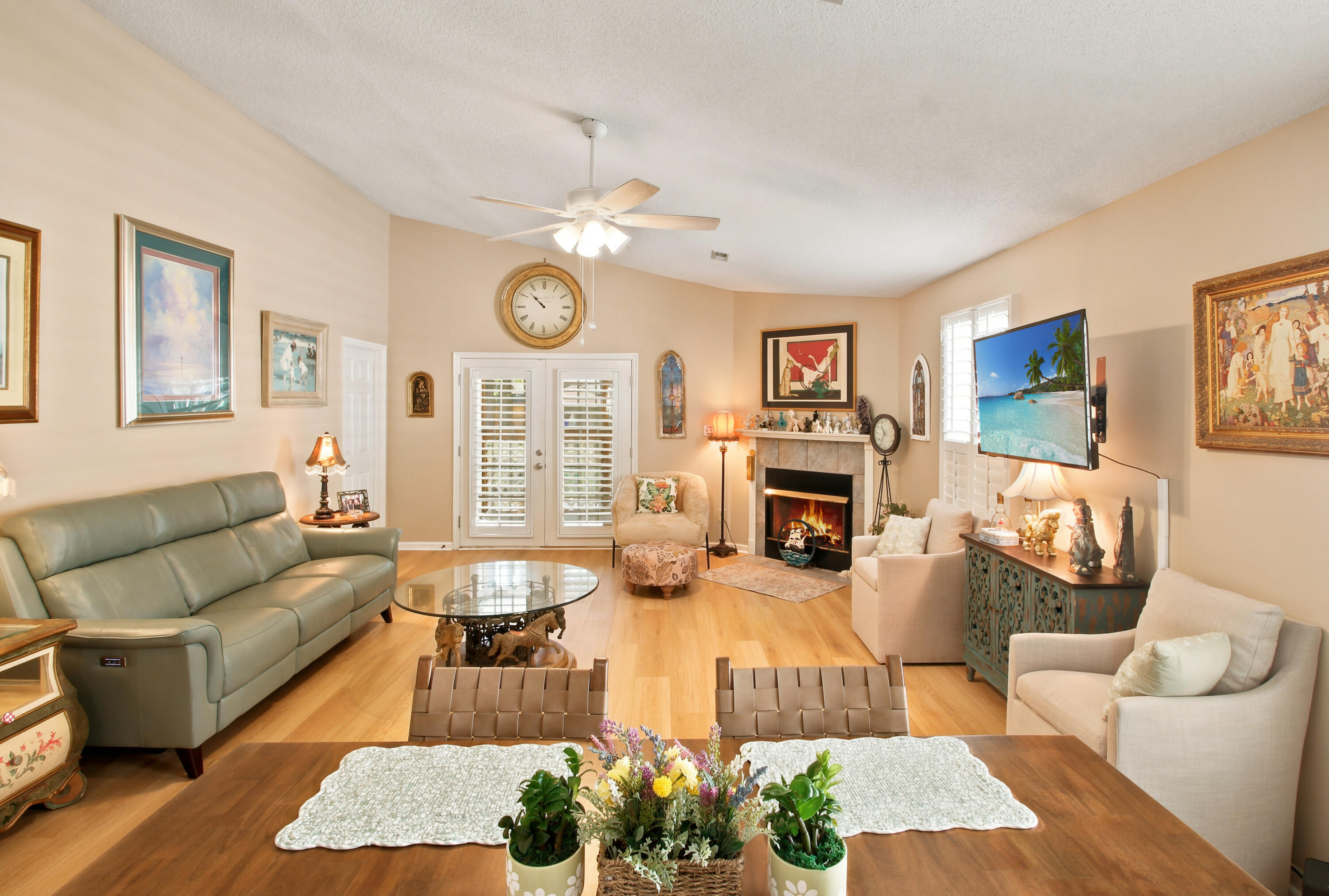 1411 River Front Drive
