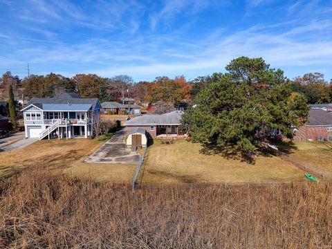 A home in Hanahan