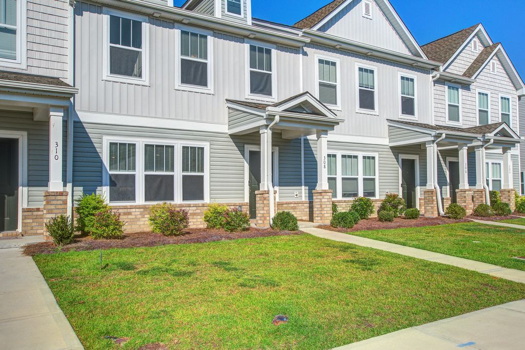 Photo of 308 Surfbird Road, Summerville, SC 29486 (MLS # 25026675)