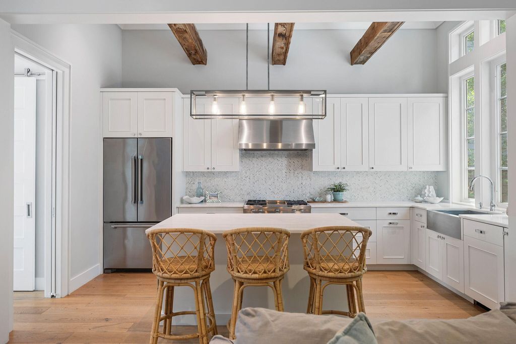 Photo of 2417 Old Georgetown Road, Mount Pleasant, SC 29466 (MLS # 26015719)