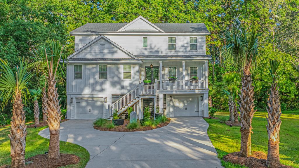 Photo of 2663 Rifle Range Road, Mount Pleasant, SC 29466 (MLS # 25018498)