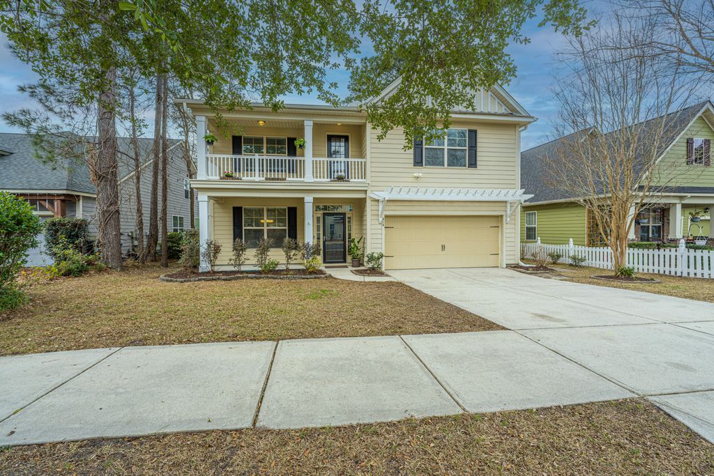 Photo of 218 Comiskey Park Circle, Summerville, SC 29485 (MLS # 26003817)