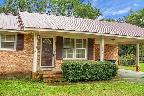 A home in Kingstree