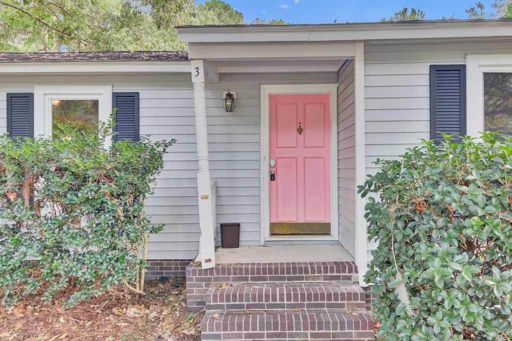 Photo of 3 Tartan Court, Charleston, SC 29414 (MLS # 25030739)