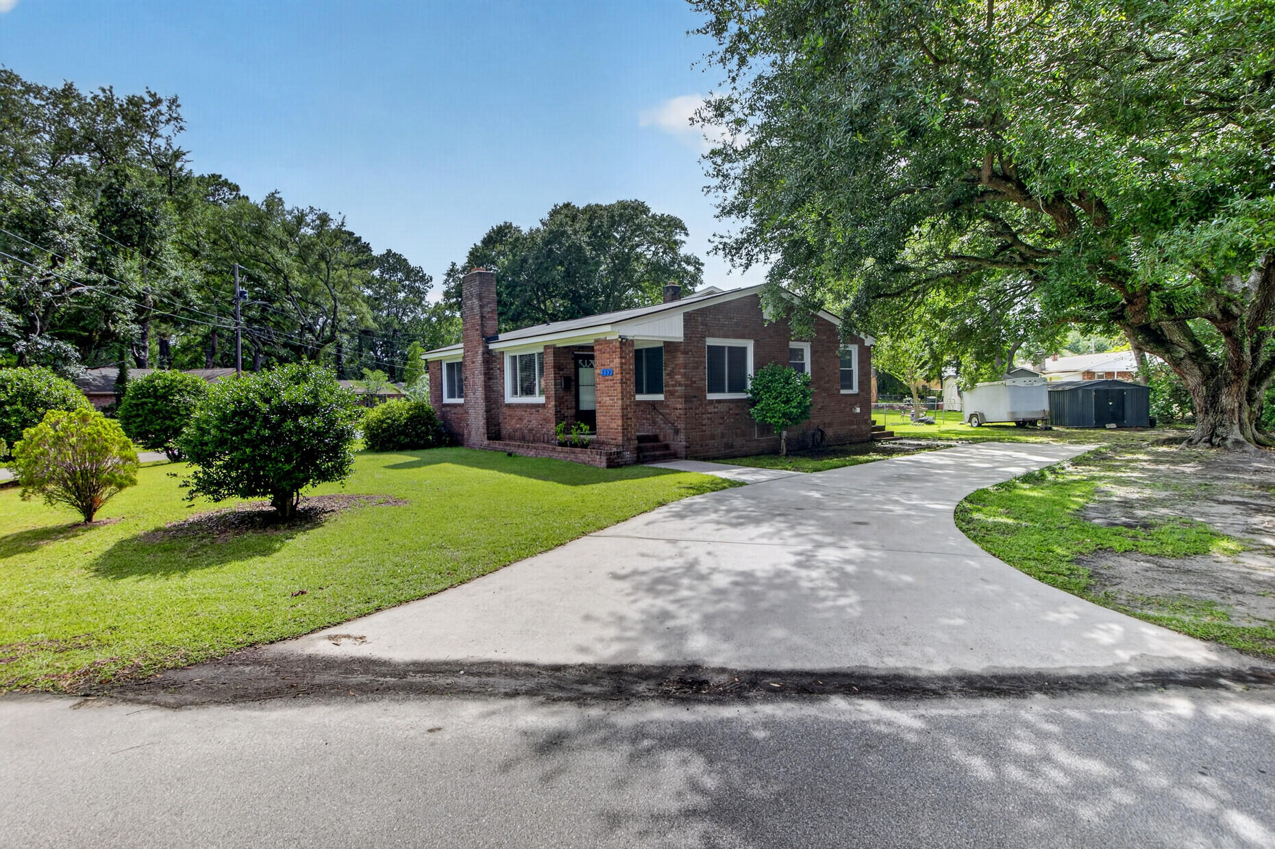 757 Longfellow Road