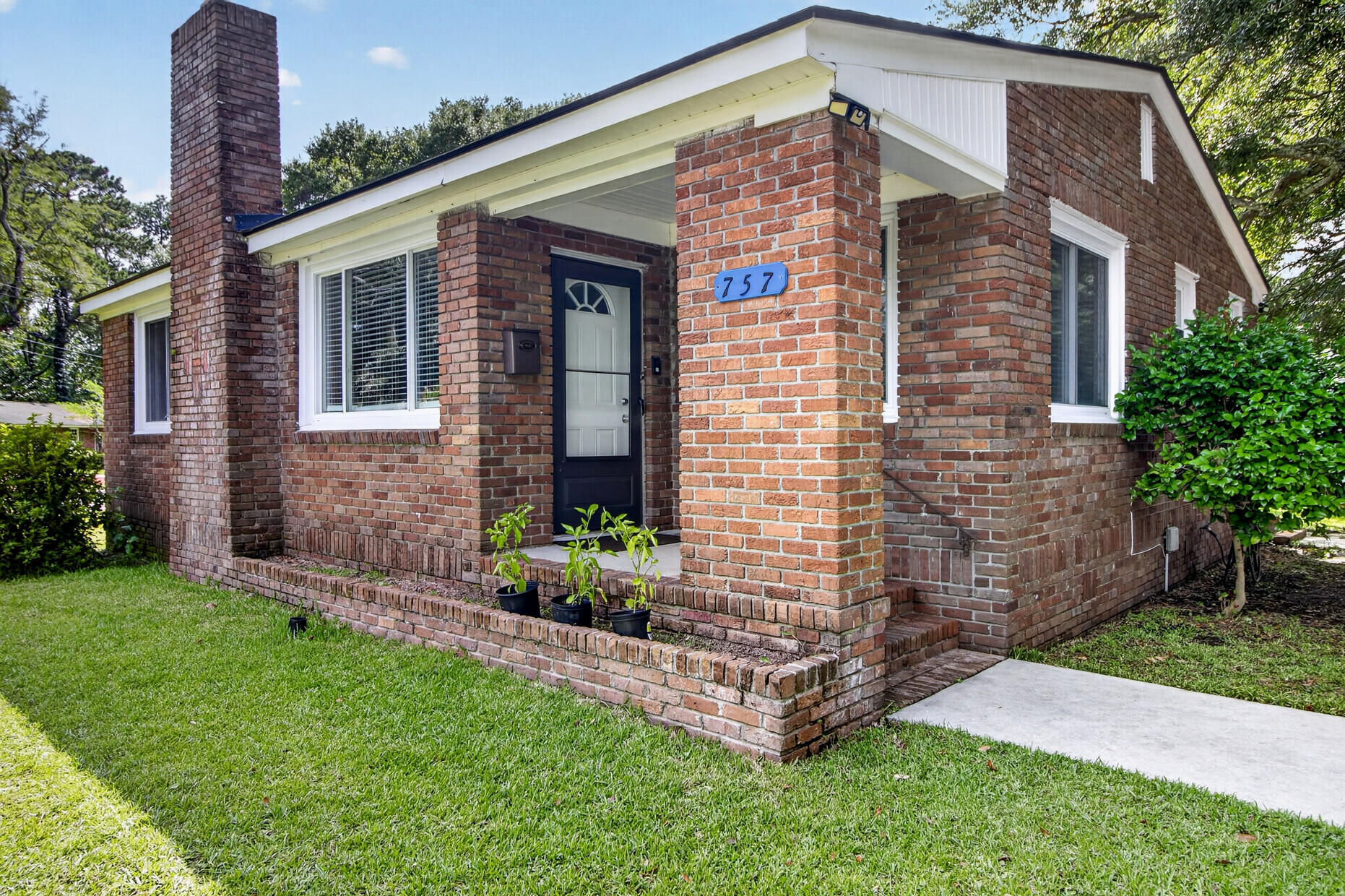 757 Longfellow Road