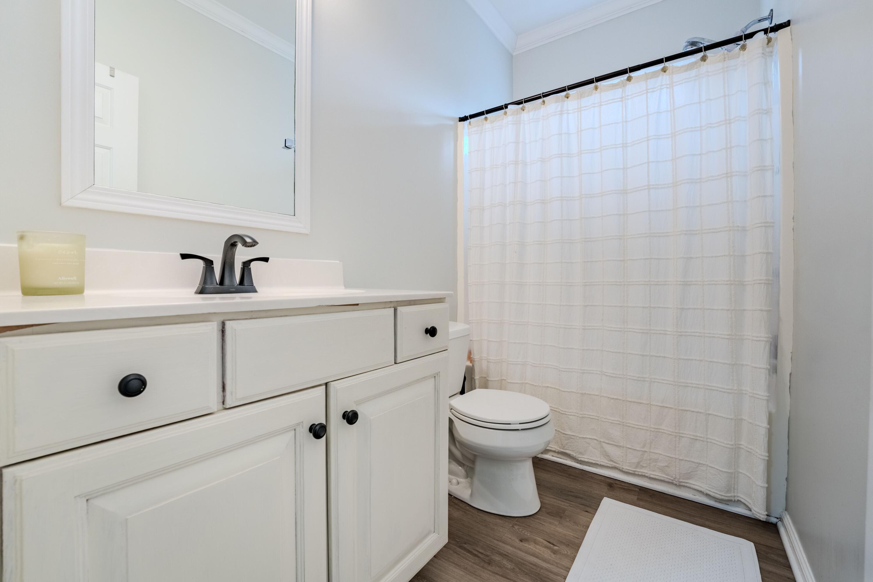 1905 Bristle Pine Court