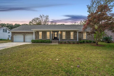 1561 Montclair Street Charleston SC 29407