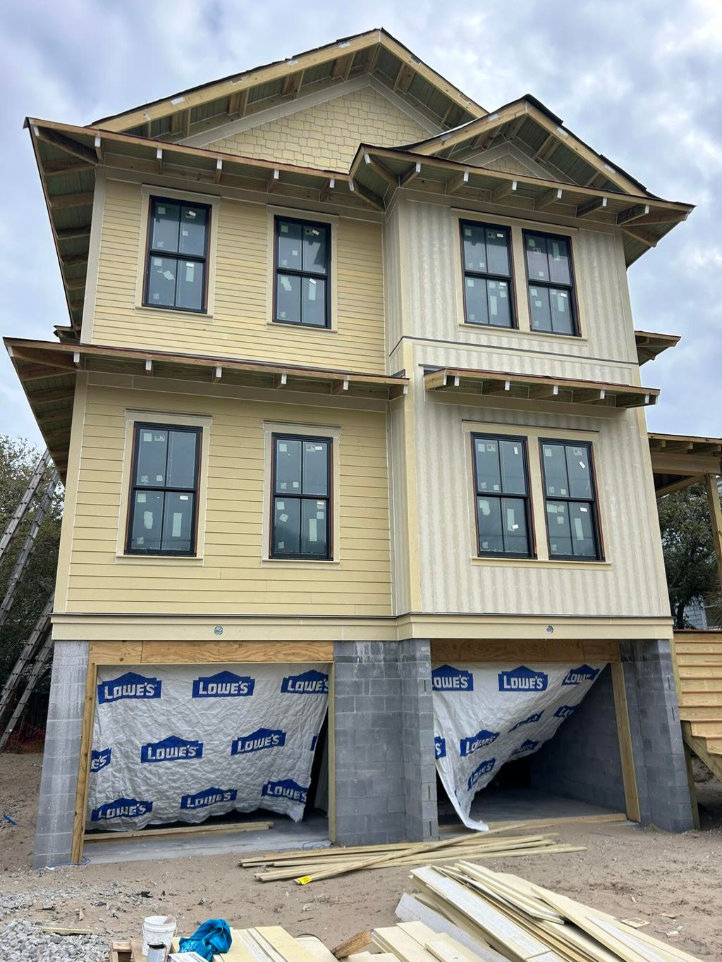 Photo of 3802 Cameron Boulevard, Isle of Palms, SC 29451 (MLS # 25025089)