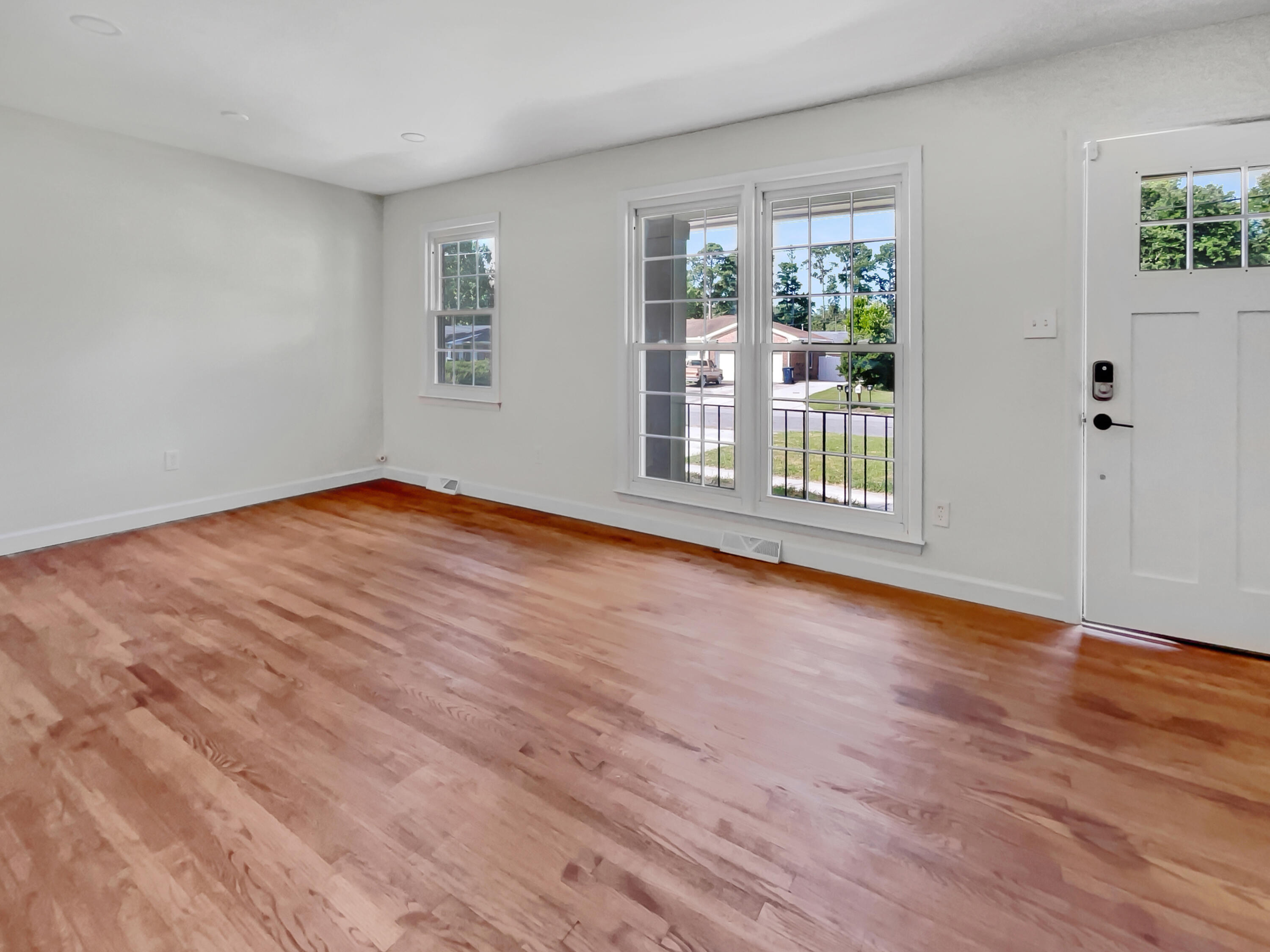 109 Washington Drive