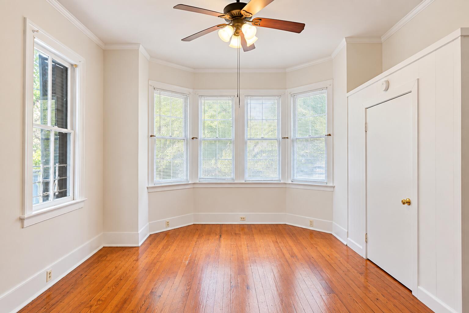 7 Bee Street A