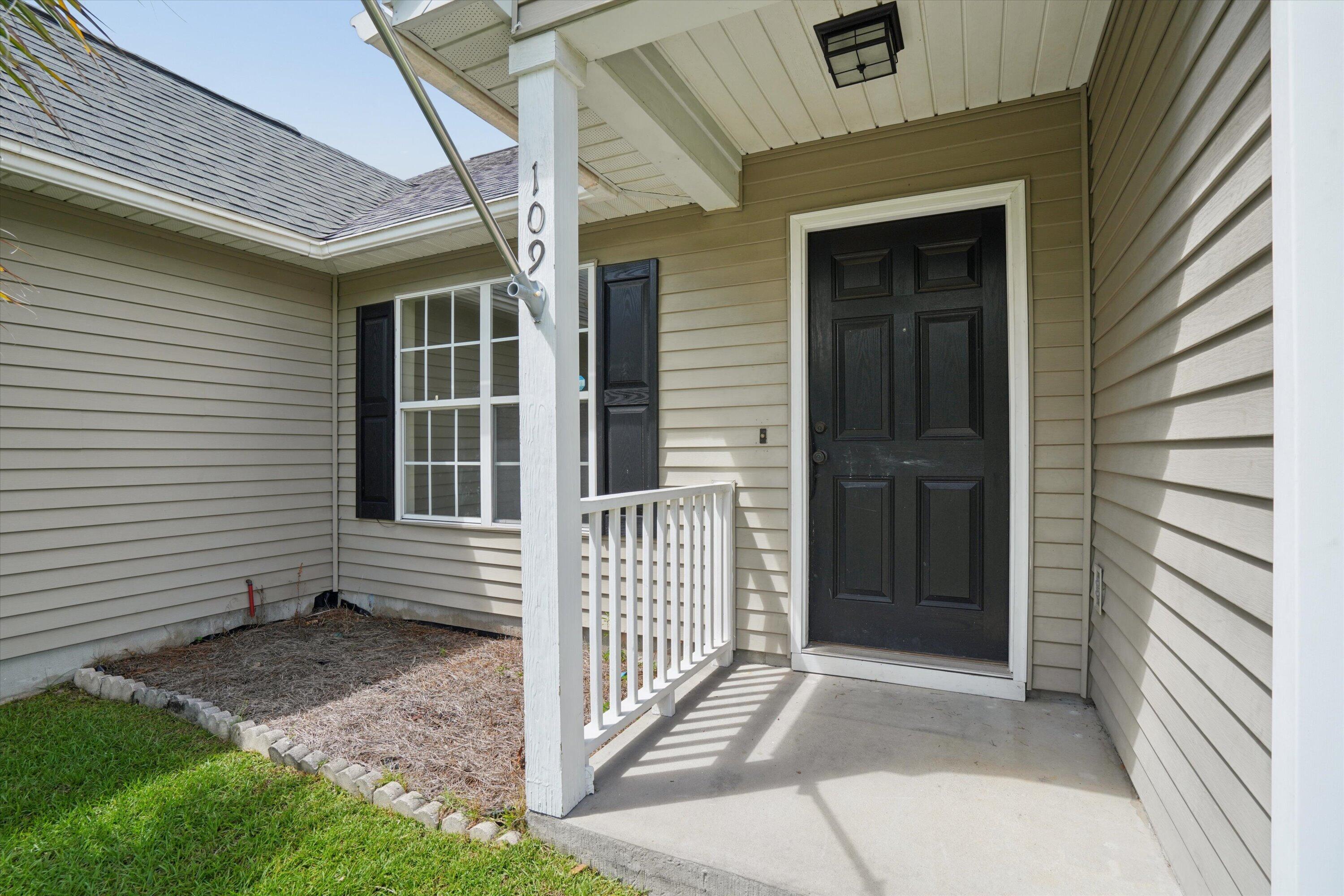 109 Dovetail Circle