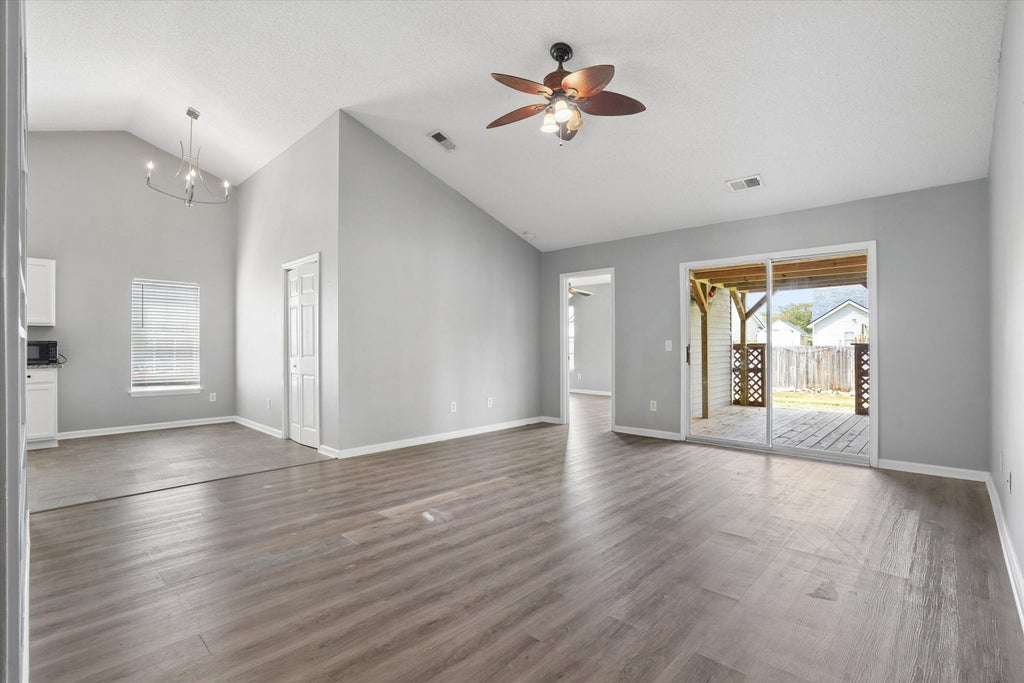 Photo of 109 Dovetail Circle, Summerville, SC 29483 (MLS # 26025615)