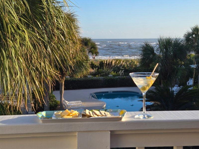 17 Beach Club Villas