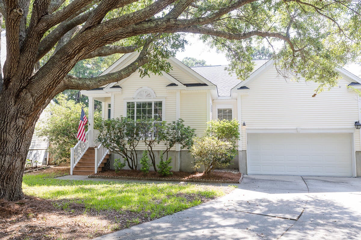 1486 Springwater Court