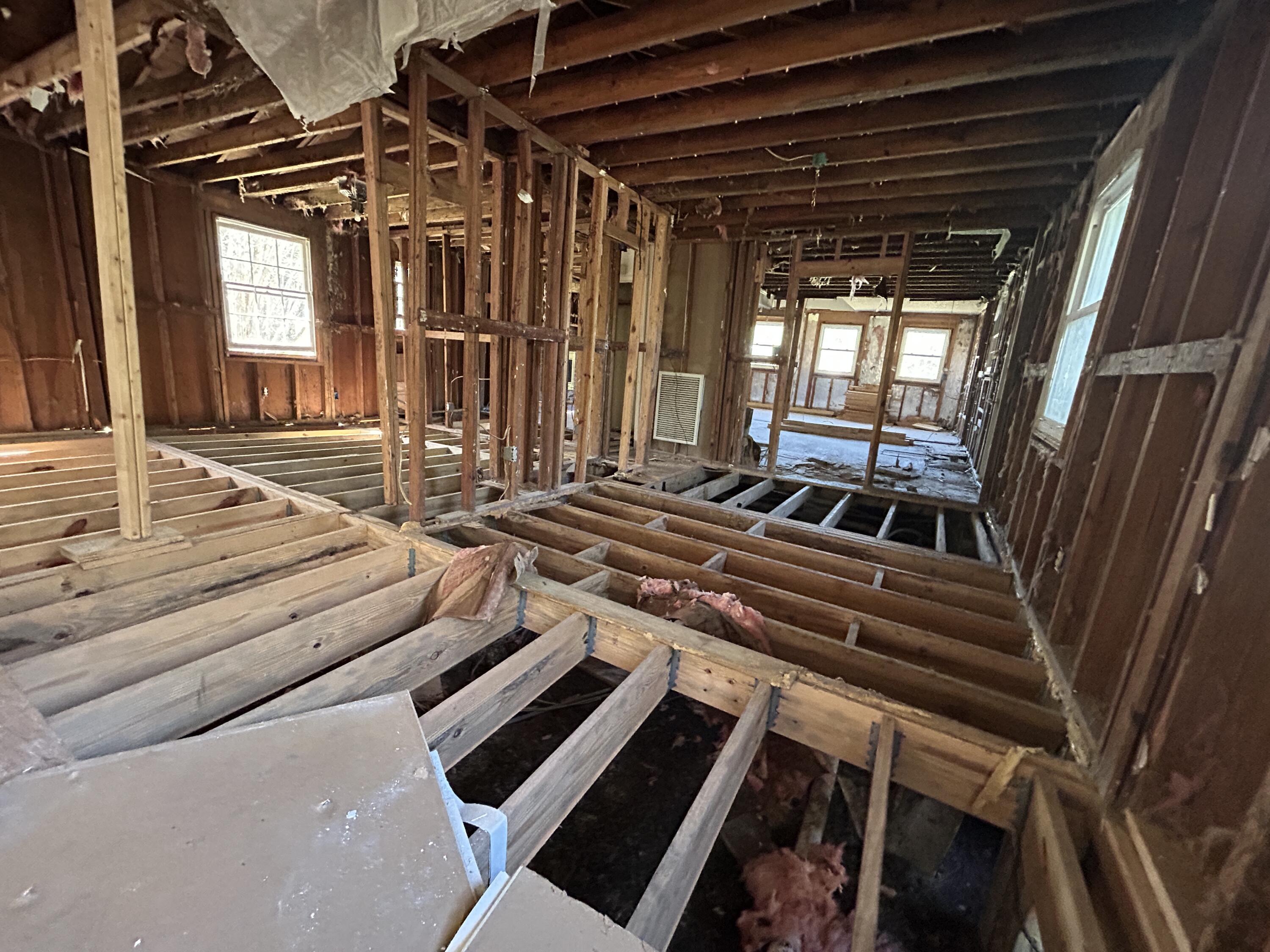 5795 Dixie Plantation Road