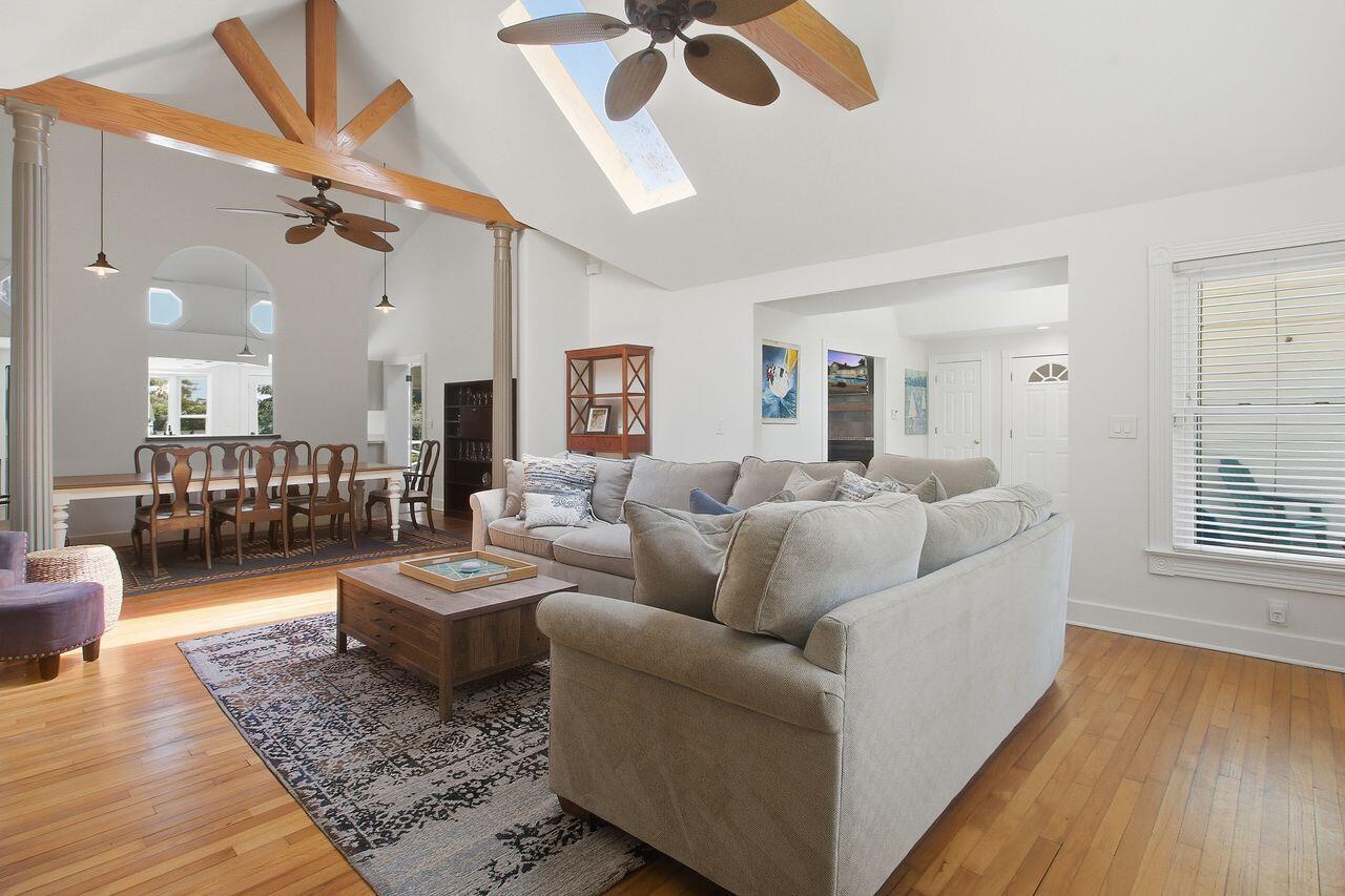 1410 N Edgewater Drive