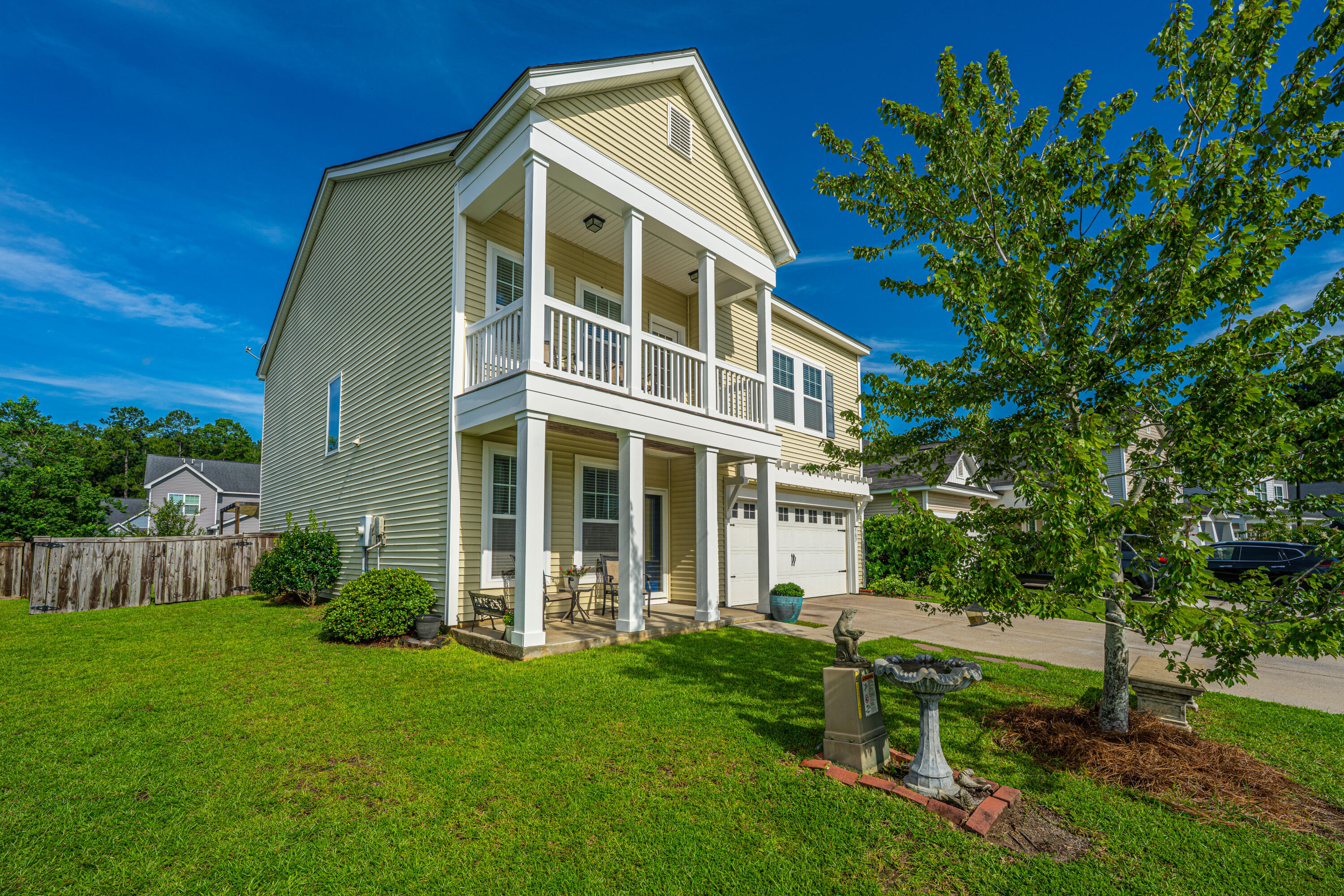 587 Crossland Drive
