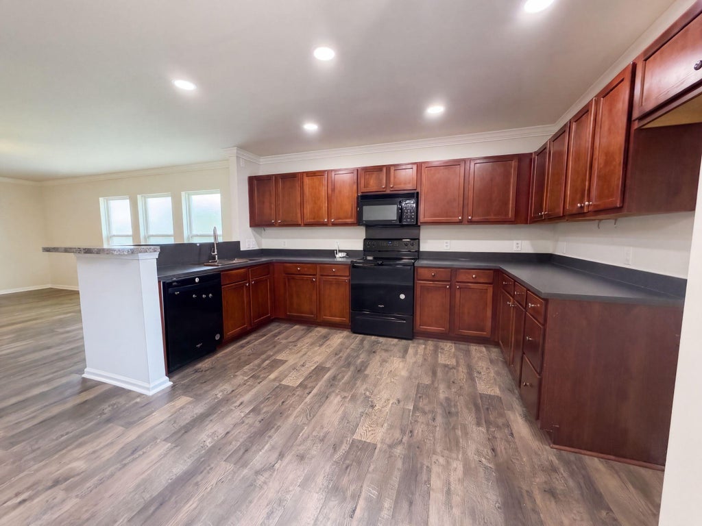 Photo of 211 Emerald Isle Drive, Moncks Corner, SC 29461 (MLS # 26023515)