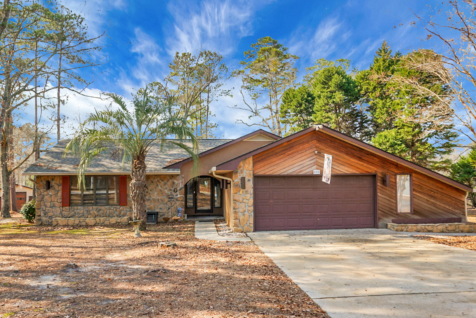 1 Santee Lakes Court