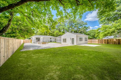 A home in North Charleston