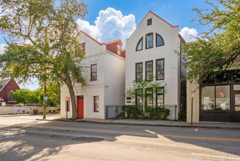 Photo of 241 East Bay Street, Charleston, SC 29401 (MLS # 26005460)