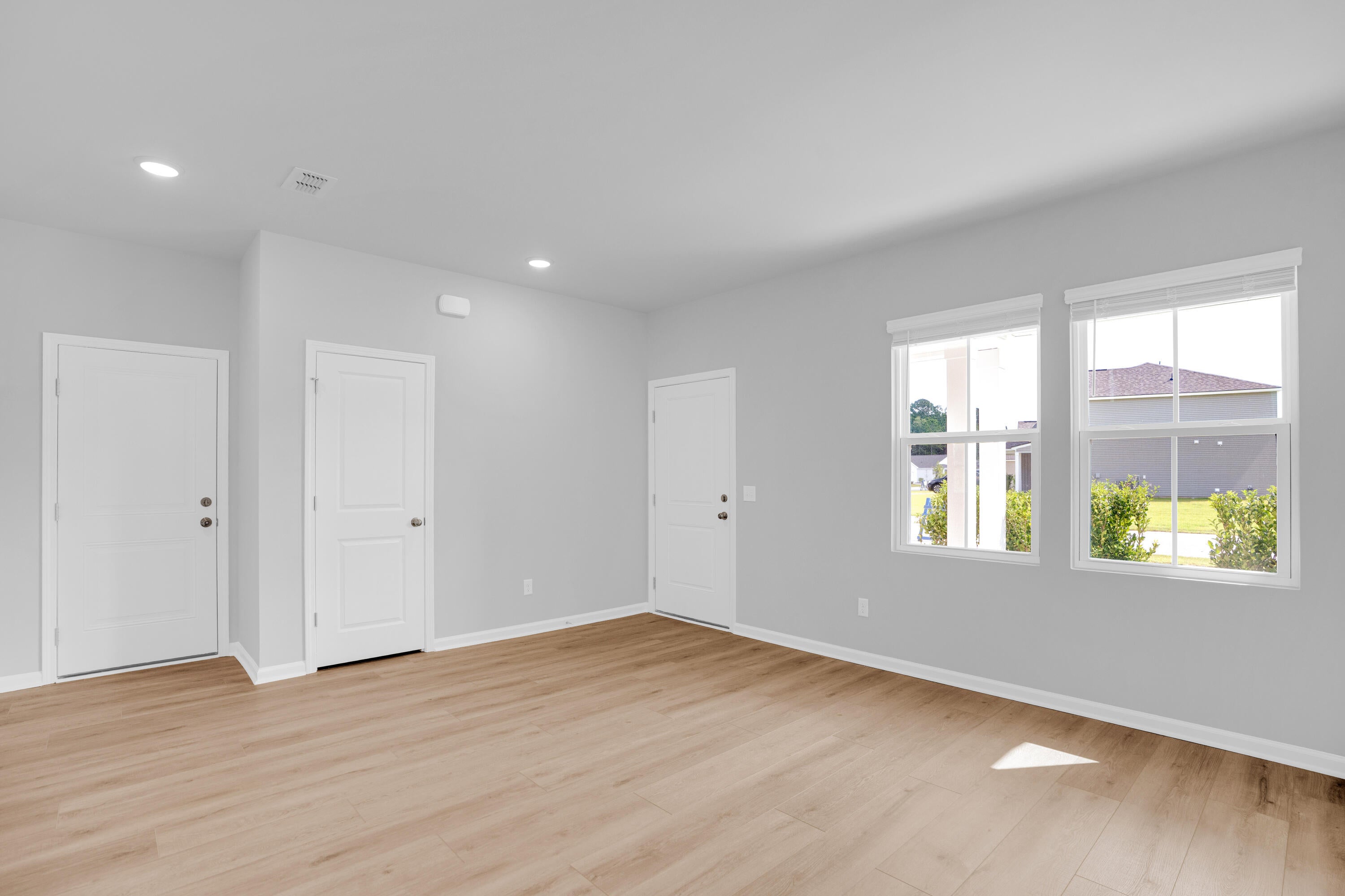 873 Meadowbrook Lane