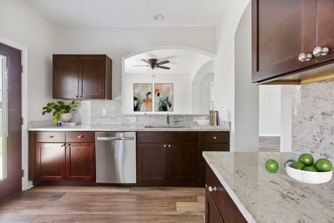 302 Mossy Wood Road Summerville SC 29483