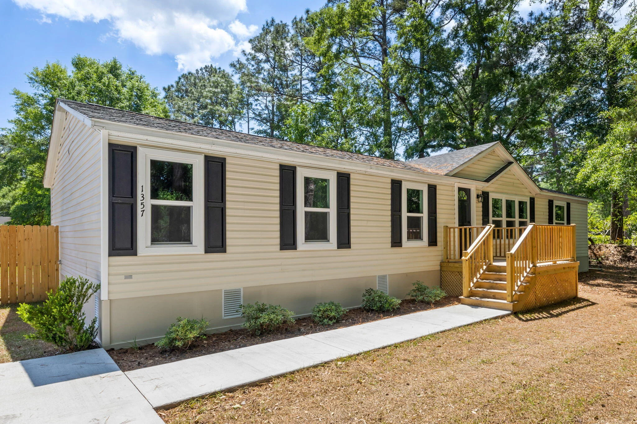 1357 Brownswood Rd