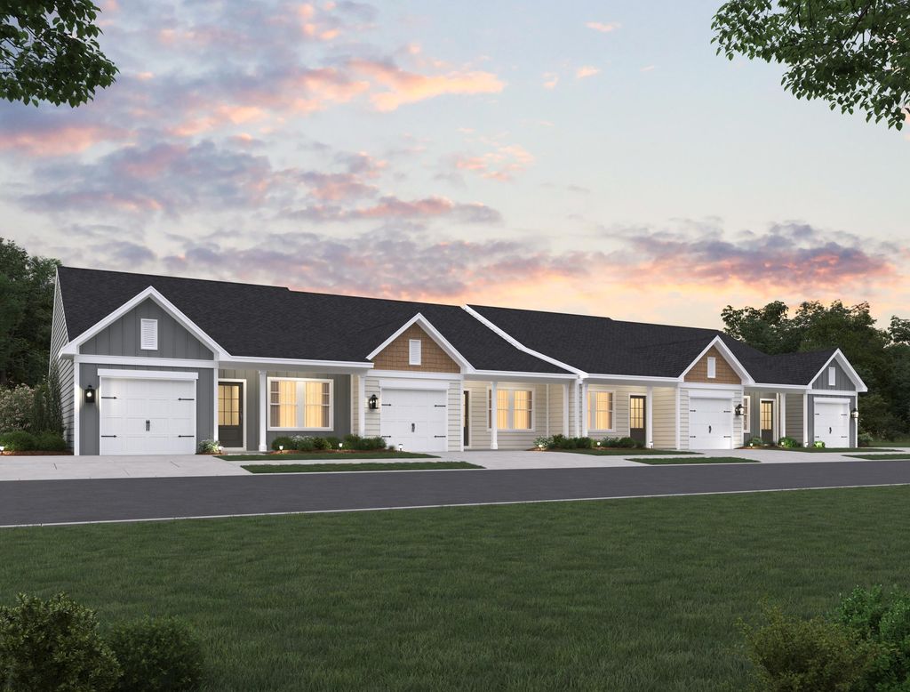 Photo of 940 Dusk Drive, Summerville, SC 29486 (MLS # 25028276)